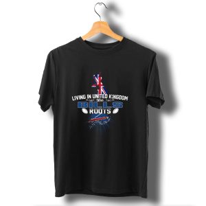 Living In United Kingdom With Buffalo Bills Roots And United Kingdom Map T-Shirt