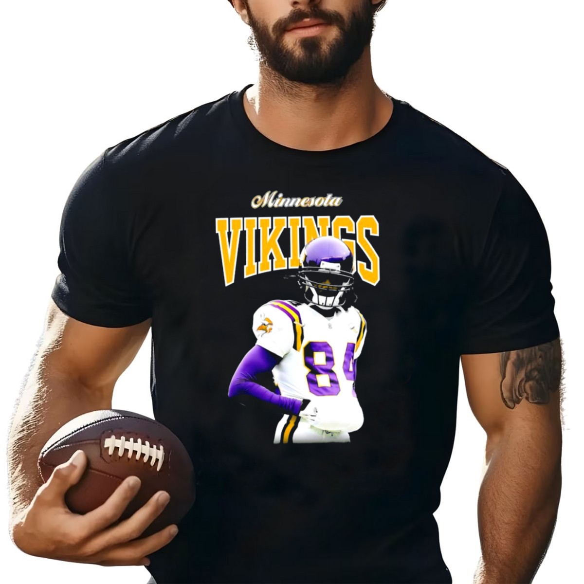 Minnesota-Vikings-Randy-Moss-Number-84-Retired-Player-Sideline-Legend-T-Shirt-1_t-shirt-4_5