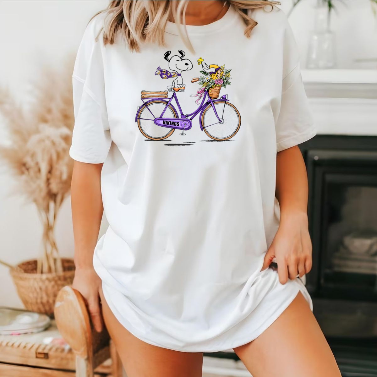 Minnesota-Vikings-Snoopy-Woodstock-Bicycle-Adventure-T-Shirt-1_t-shirt-1_2