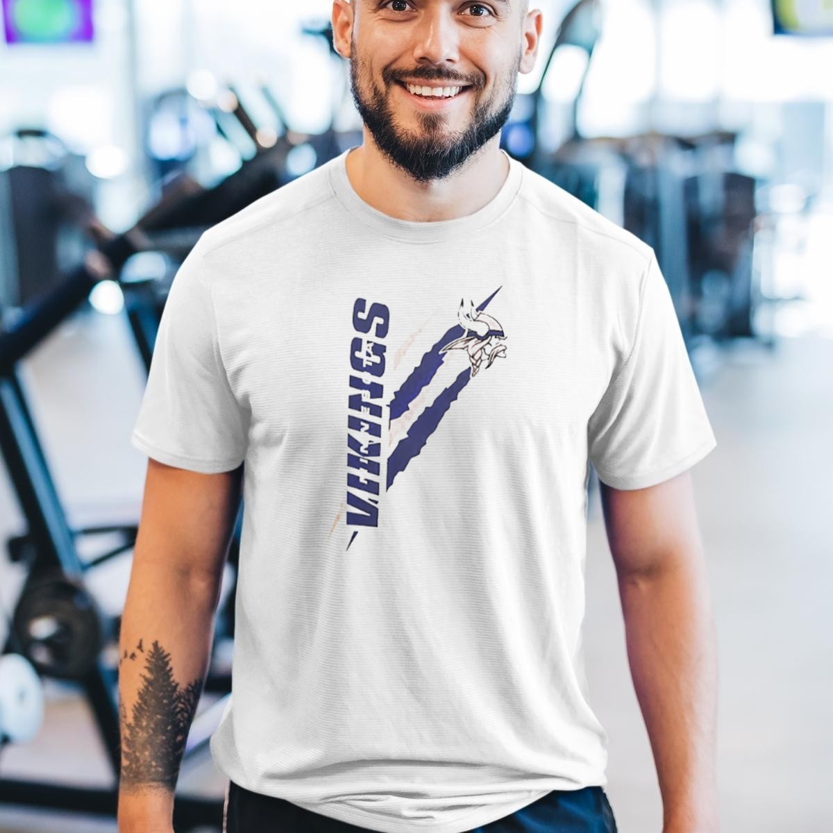 Minnesota-Vikings-Starter-Scratch-T-Shirt-1_t-shirt-3_4