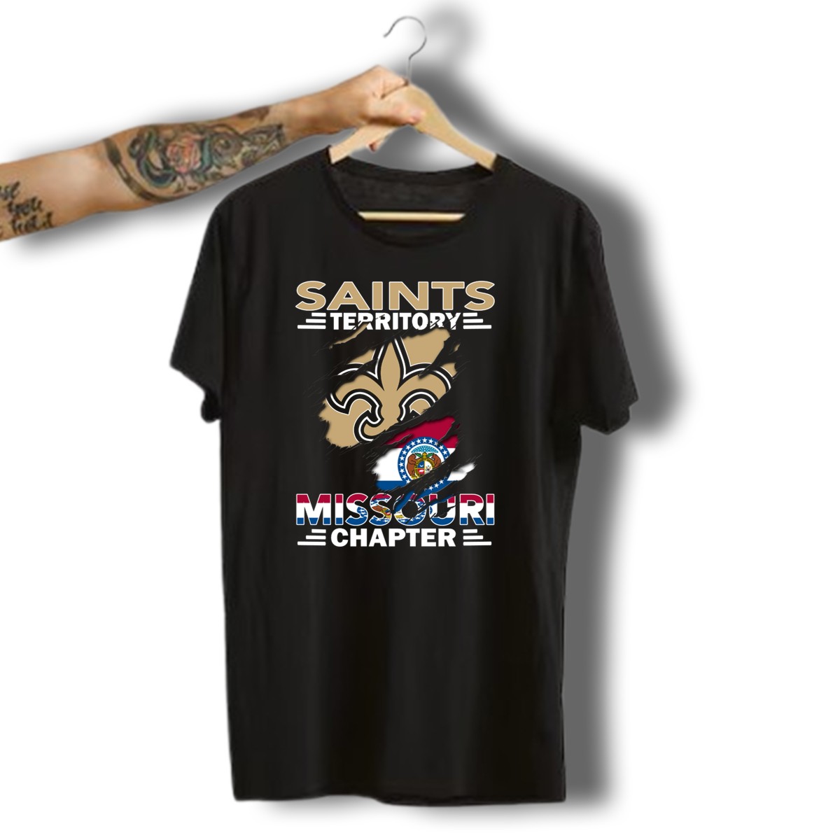 Missouri-Chapter-Saints-Territory-Fleur-De-Lis-And-State-Flag-T-Shirt-1_t-shirt-3_4