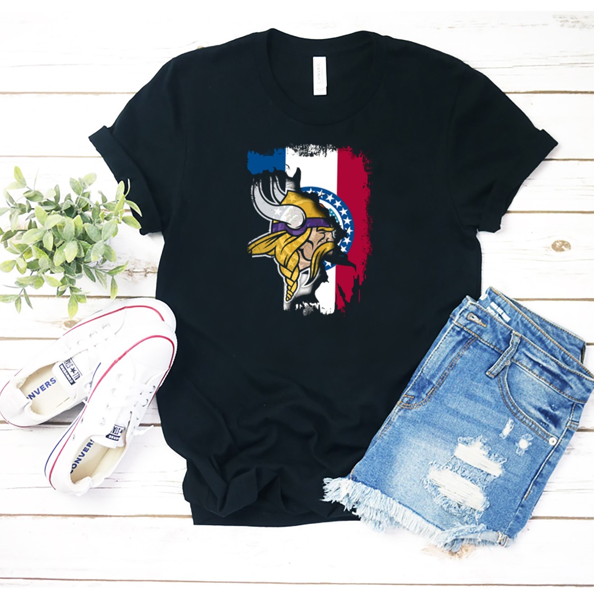 Missouri-State-Flag-With-Vikings-Helmet-T-Shirt-1_t-shirt-2_3