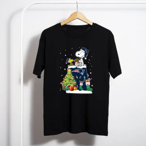 New England Patriots Snoopy & Woodstock Christmas T-Shirt