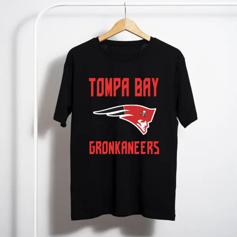 New England Patriots Tampa Bay Buccaneers Tompa Bay Gronkaneers Shirt T Shirt 1