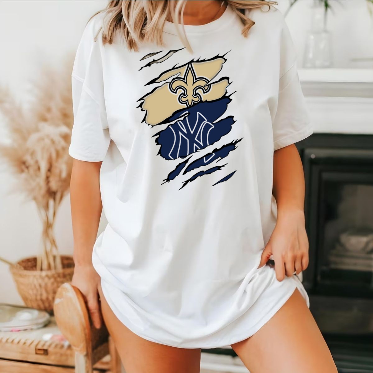 New-Orleans-Saints-And-New-York-Yankees-Logo-Fusion-T-Shirt-1_t-shirt-4_5