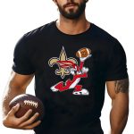 New-Orleans-Saints-Bugs-Bunny-Football-Fleur-De-Lis-T-Shirt-1_t-shirt-4_5