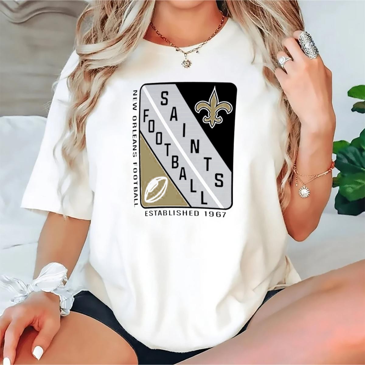 New-Orleans-Saints-Football-Shield-Established-1967-Fleur-De-Lis-T-Shirt-1_t-shirt-2_3