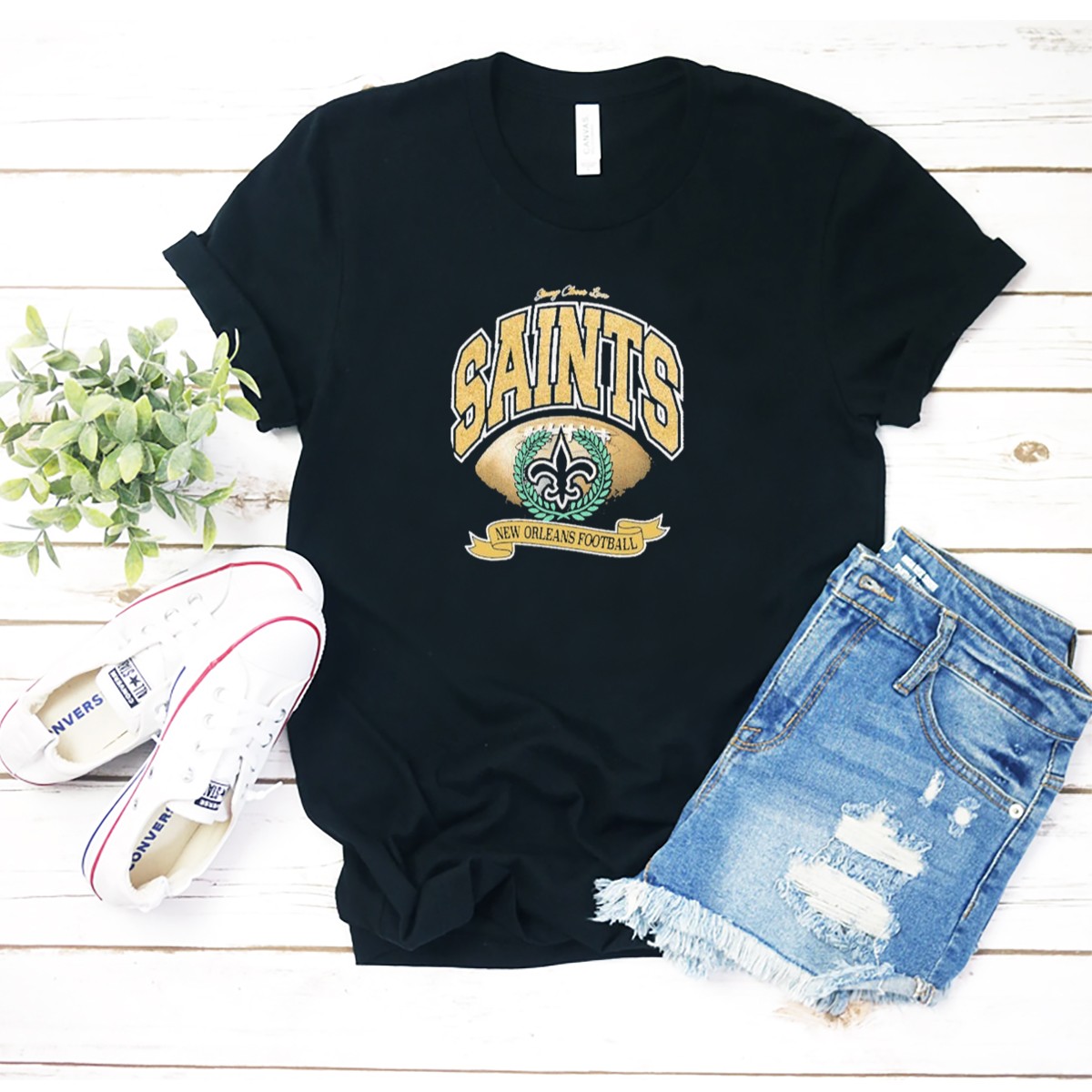 New-Orleans-Saints-Stoney-Clover-Lane-Black-Glitter-Football-Retro-Fleur-De-Lis-T-Shirt-1_t-shirt-2_3