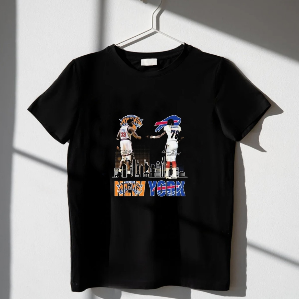 New-York-Knicks-Buffalo-Bills-Cityscape-Collaboration-With-Ewing-And-Smith-Signatures-T-Shirt-1_t-shirt-3_4