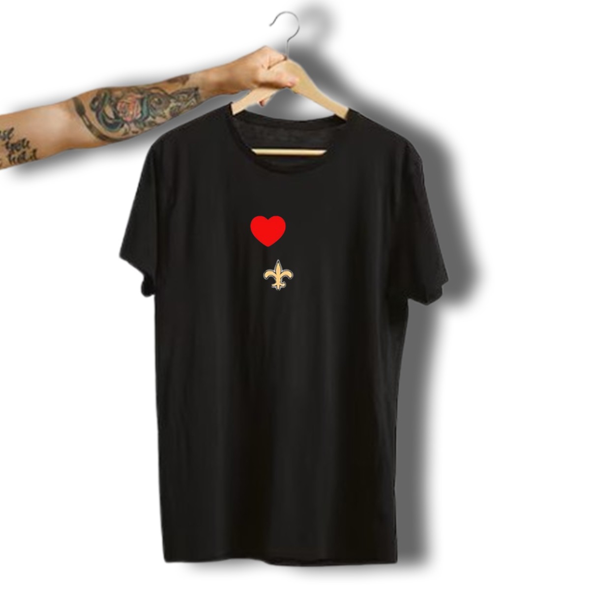 Nola-New-Orleans-Saints-Heart-Fleur-De-Lis-T-Shirt-1_t-shirt-3_4
