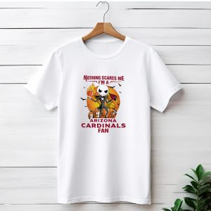 Nothing Scares Me Im a Arizona Cardinals Fan Jack Skellington Halloween T-Shirt