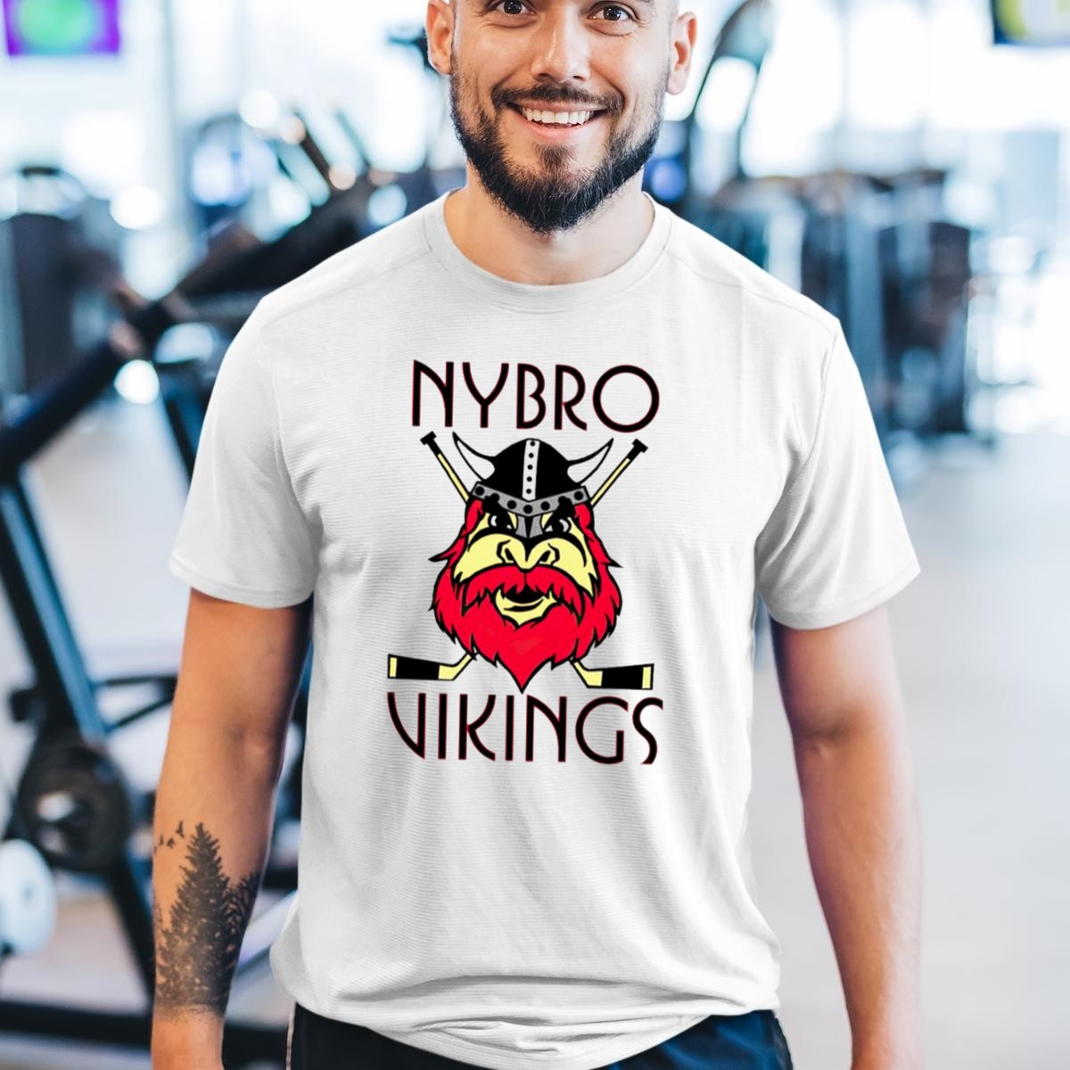 Nybro-Vikings-Hockey-Red-Viking-Head-With-Crossed-Hockey-Sticks-T-Shirt-1_t-shirt-3_4