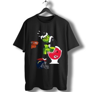 Oakland Raiders Grinch Sitting On Kansas City Chiefs Toilet Christmas T-Shirt