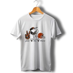 Peace Love Cleveland Browns Snoopy Football Fan T-Shirt