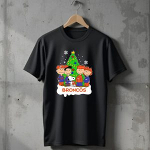 Peanuts Characters Denver Broncos Christmas Tree Scene T-Shirt