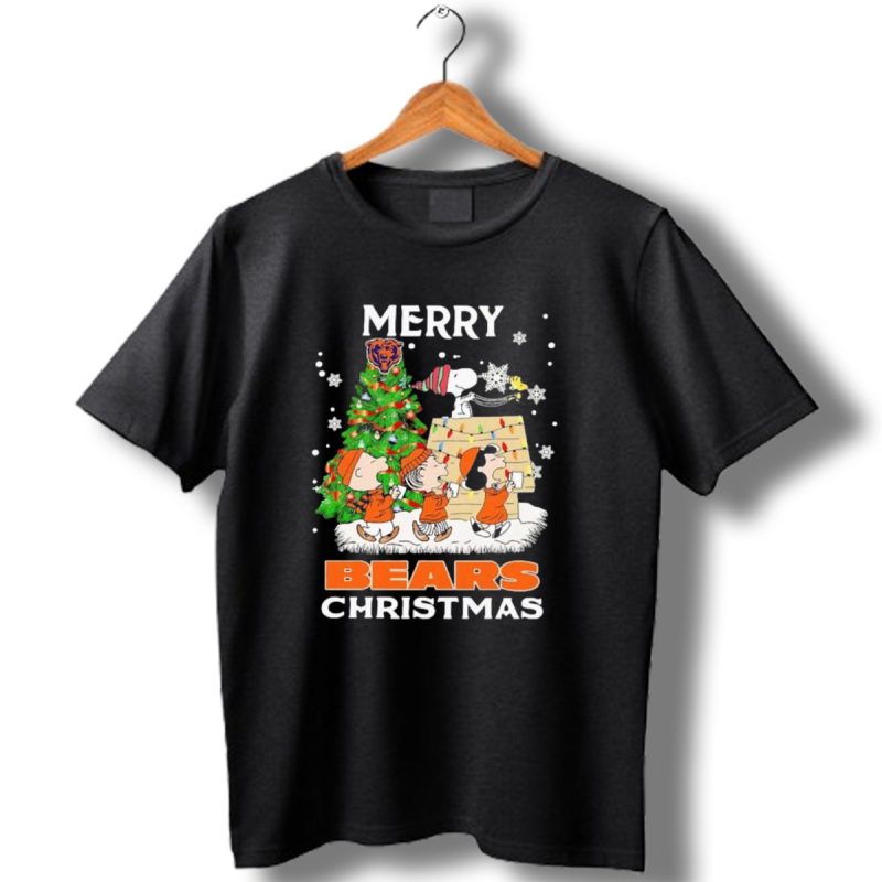 Peanuts-Christmas-Chicago-Bears-Merry-Holiday-Scene-T-Shirt-1_T-Shirt-1 Peanuts Christmas Chicago Bears Merry Holiday Scene T Shirt 1 T Shirt 1