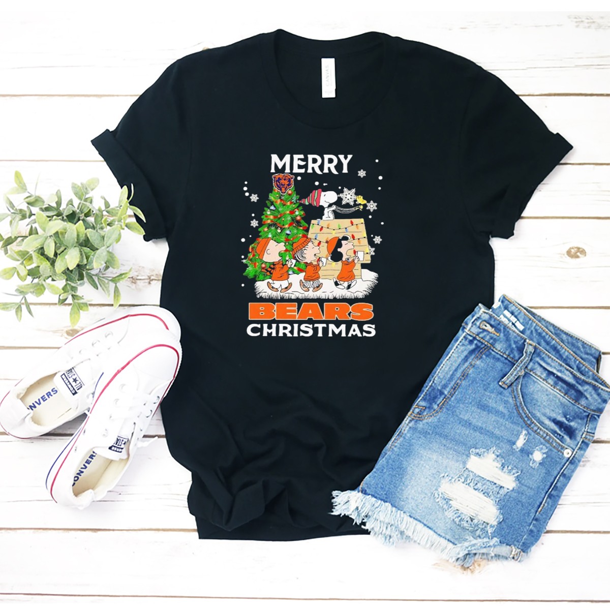 Peanuts-Christmas-Chicago-Bears-Merry-Holiday-Scene-T-Shirt-1_t-shirt-2_3