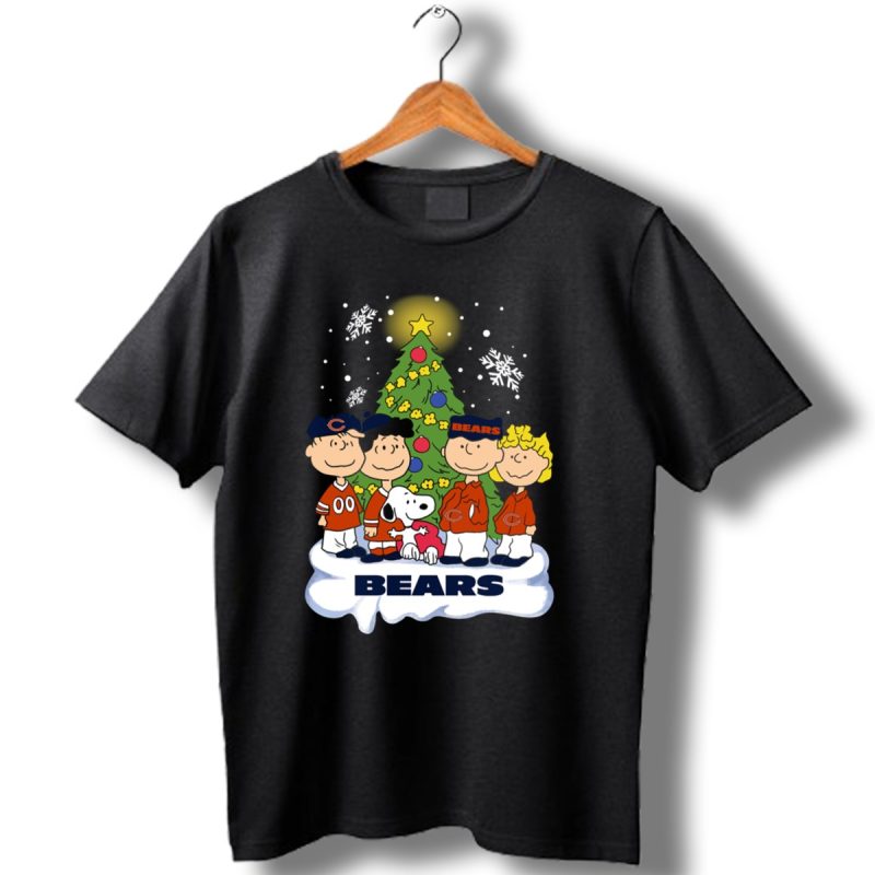 Peanuts-Christmas-Chicago-Bears-Snoopy-Winter-Scene-T-Shirt-1_T-Shirt-1 Peanuts Christmas Chicago Bears Snoopy Winter Scene T Shirt 1 T Shirt 1
