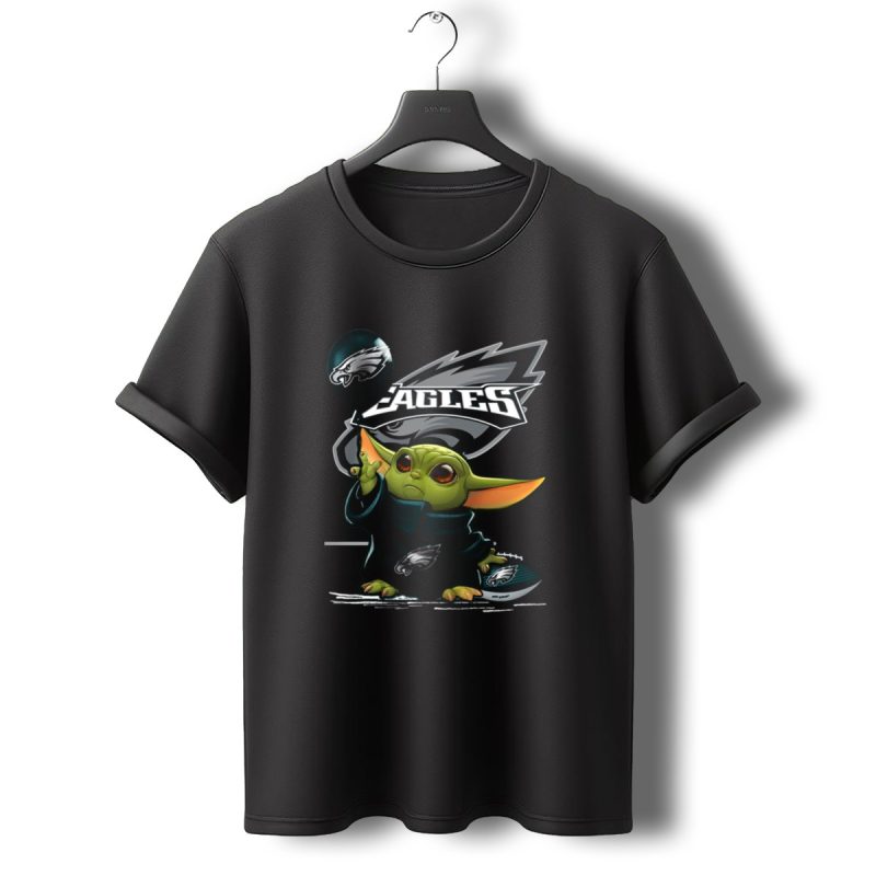 Philadelphia Eagles Yoda Football Balloon T Shirt T Shirt 0 1