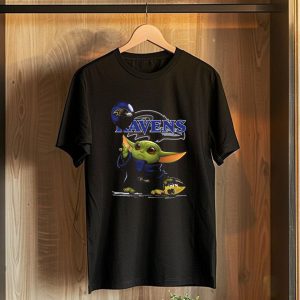 Ravens Yoda V1 Baltimore Ravens Balloon Football T-Shirt