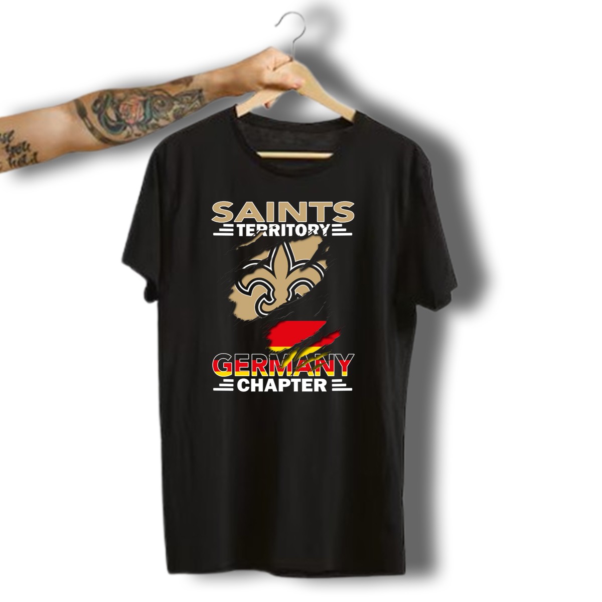Saints-Territory-Germany-Chapter-Flag-Fleur-De-Lis-T-Shirt-1_t-shirt-3_4