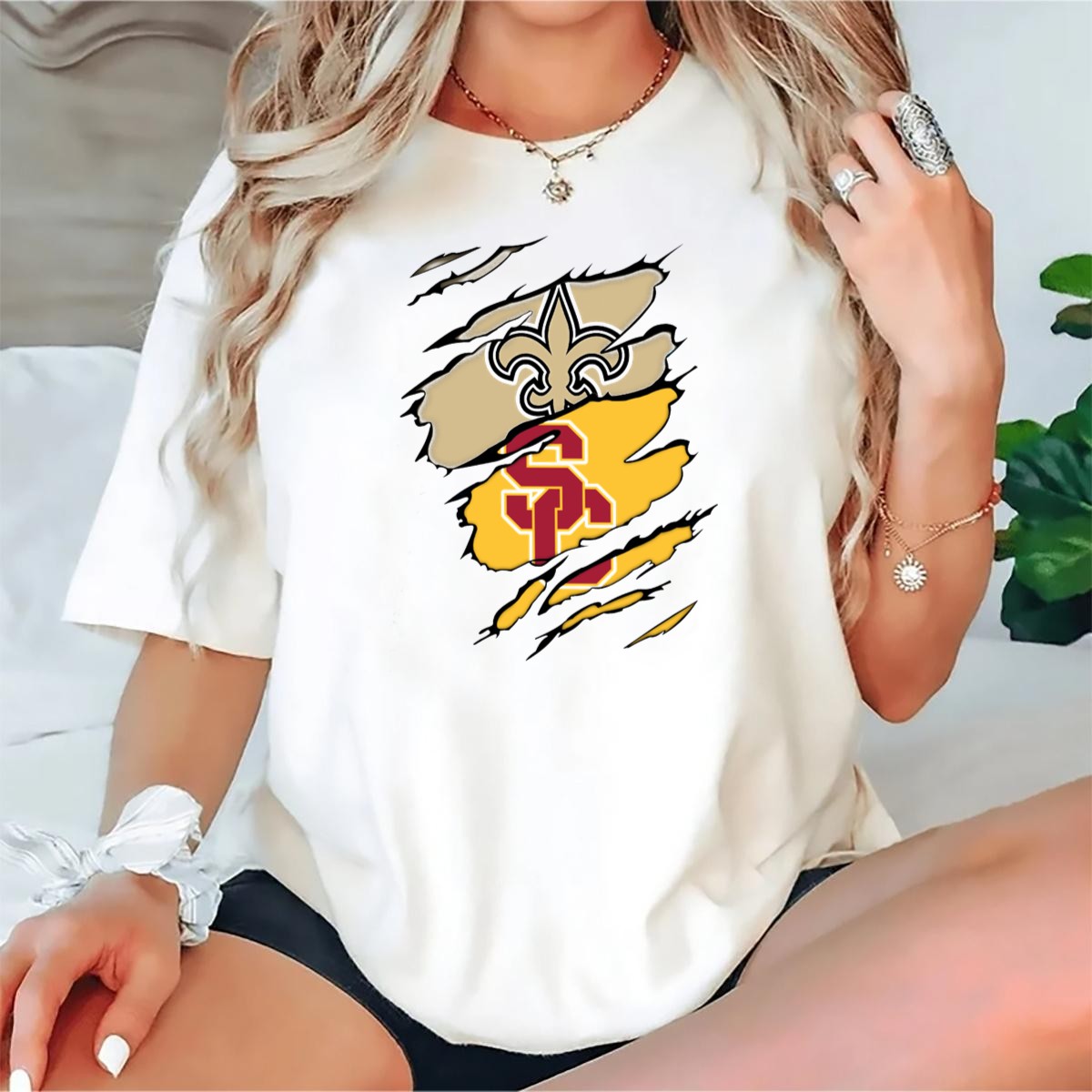 Saints-Trojans-Usc-Fleur-De-Lis-Logo-Combination-T-Shirt-1_t-shirt-2_3
