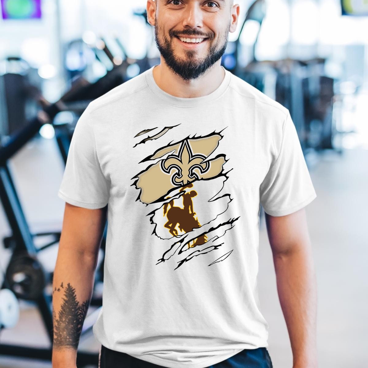 Saints-Wyoming-Fleur-De-Lis-Rodeo-Rider-Tear-T-Shirt-1_t-shirt-3_4