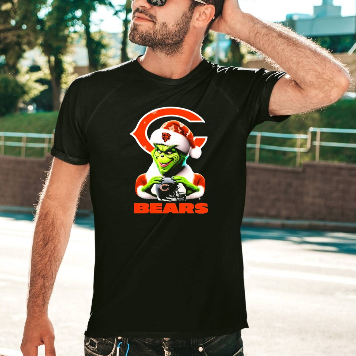 Santa-Grinch-Bears-Merry-Christmas-Love-Chicago-Bears-T-Shirt-1_t-shirt-4_5