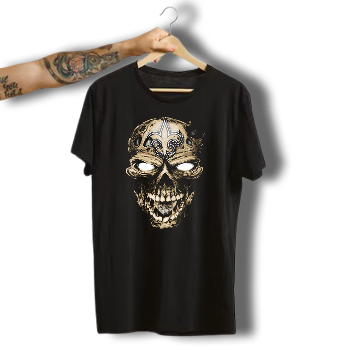 Skull-V2-New-Orleans-Saints-Fleur-De-Lis-Zombie-Head-T-Shirt-1_t-shirt-3_4