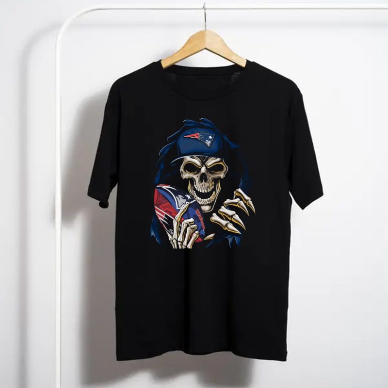 Skullbong New England Patriots Skeleton With Cap Holding Wilson Football T Shirt T Shirt 1