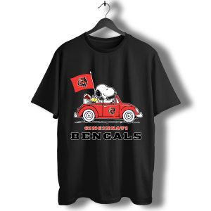 Snoopy And Woodstock Ride The Cincinnati Bengals Car T-Shirt