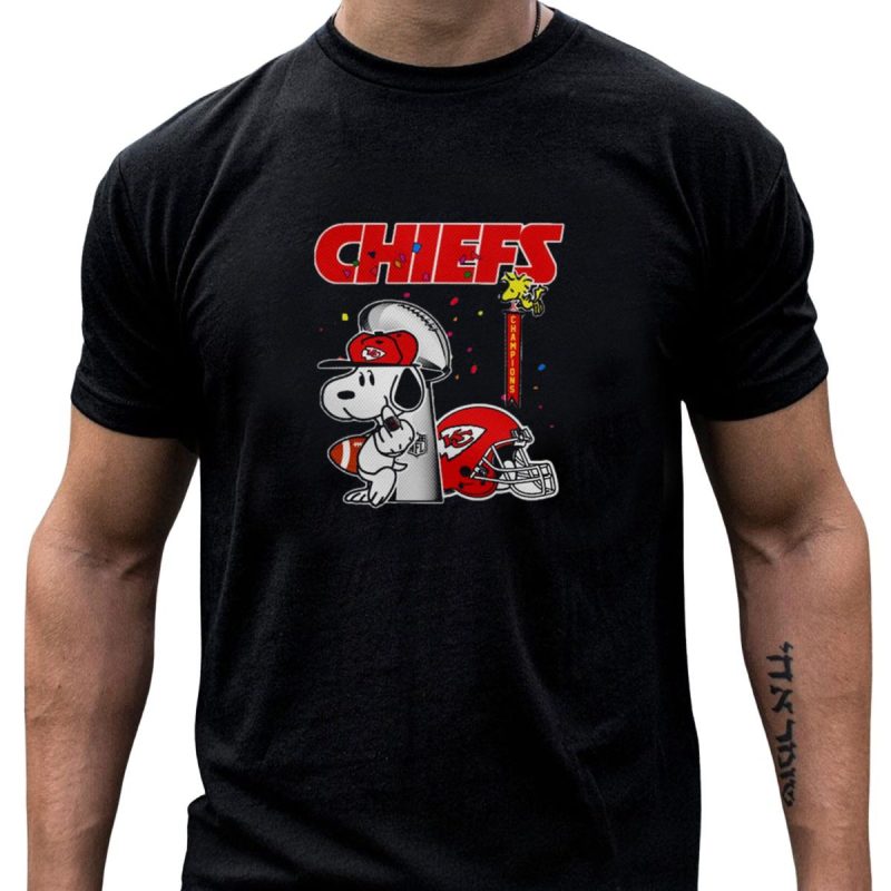 Snoopy And Woodstock With Kansas City Chiefs Champions T Shirt T Shirt 1 1