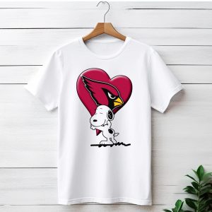 Snoopy Hugging Arizona Cardinals Heart T-Shirt