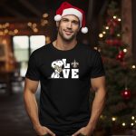 Snoopy-Love-New-Orleans-Saints-Fleur-De-Lis-Hug-T-Shirt-1_t-shirt-1_2