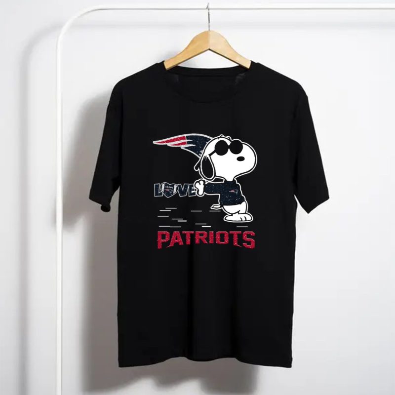 Snoopy Love Patriots New England T Shirt T Shirt 1