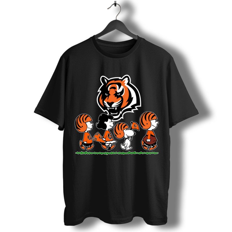 Snoopy The Peanuts Cheer For The Cincinnati Bengals T Shirt T Shirt 1