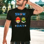 Snow-Day-For-Cincinnati-Bengals-Vs-Minion-Winter-Fun-Fan-Holiday-T-Shirt-1_t-shirt-4_5