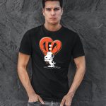 Snp-V1-Cincinnati-Bengals-Snoopy-Heart-T-Shirt-1_t-shirt-2_3