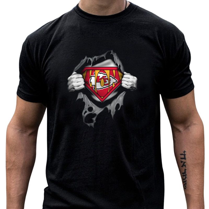 Super Mom Chiefs Logo Torn Chest T Shirt T Shirt 1 1