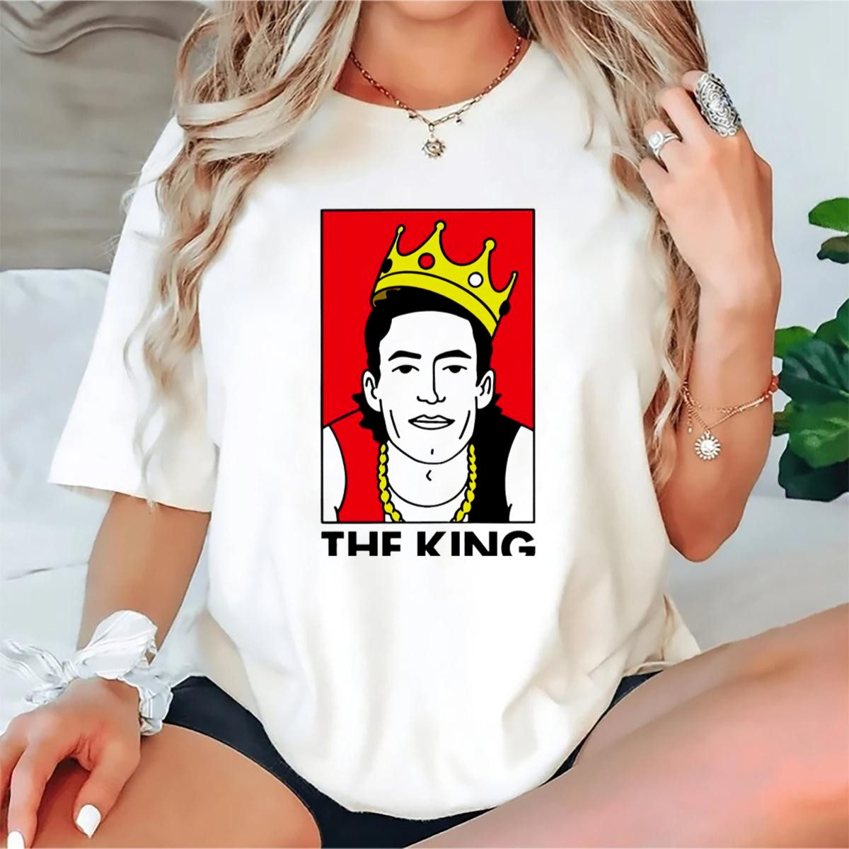 The-King-Saints-Style-Big-Pappa-Crowned-T-Shirt-1_t-shirt-2_3