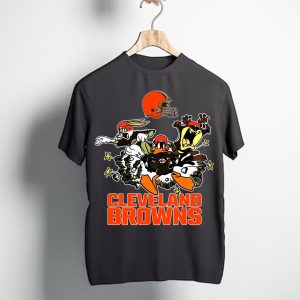The Looney Tunes Football Team Cleveland Browns T-Shirt