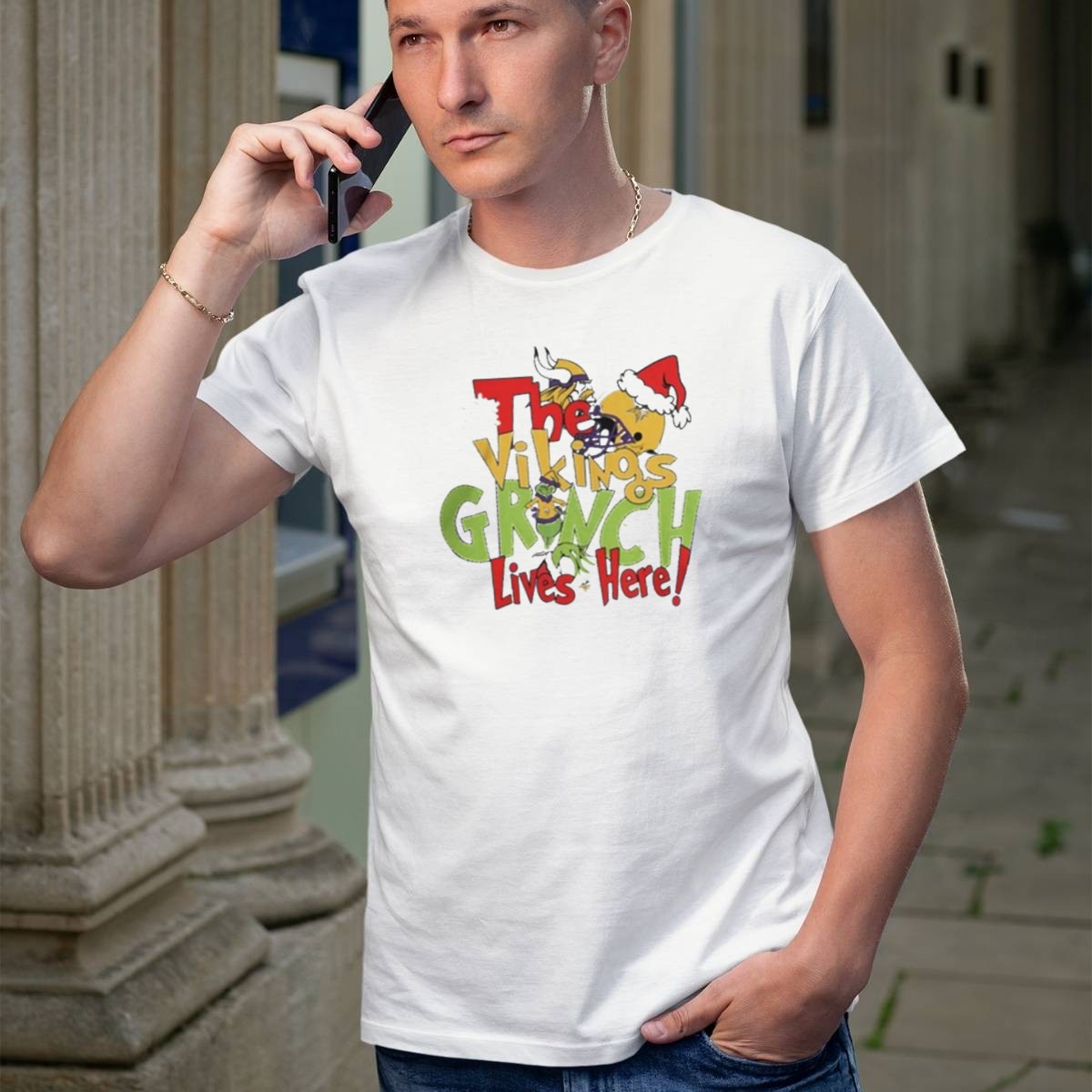 The-Minnesota-Vikings-Grinch-Lives-Here-Holiday-T-Shirt-1_t-shirt-2_3