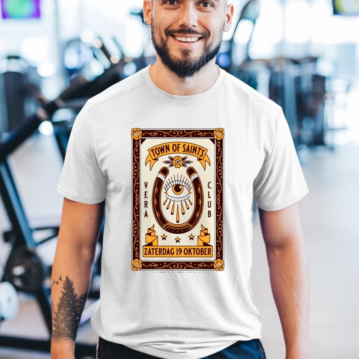 Town-Of-Saints-Vera-Club-Zaterdag-19-Oktober-Oosterstraat-44-Groningen-Nederland-T-Shirt-1_t-shirt-3_4