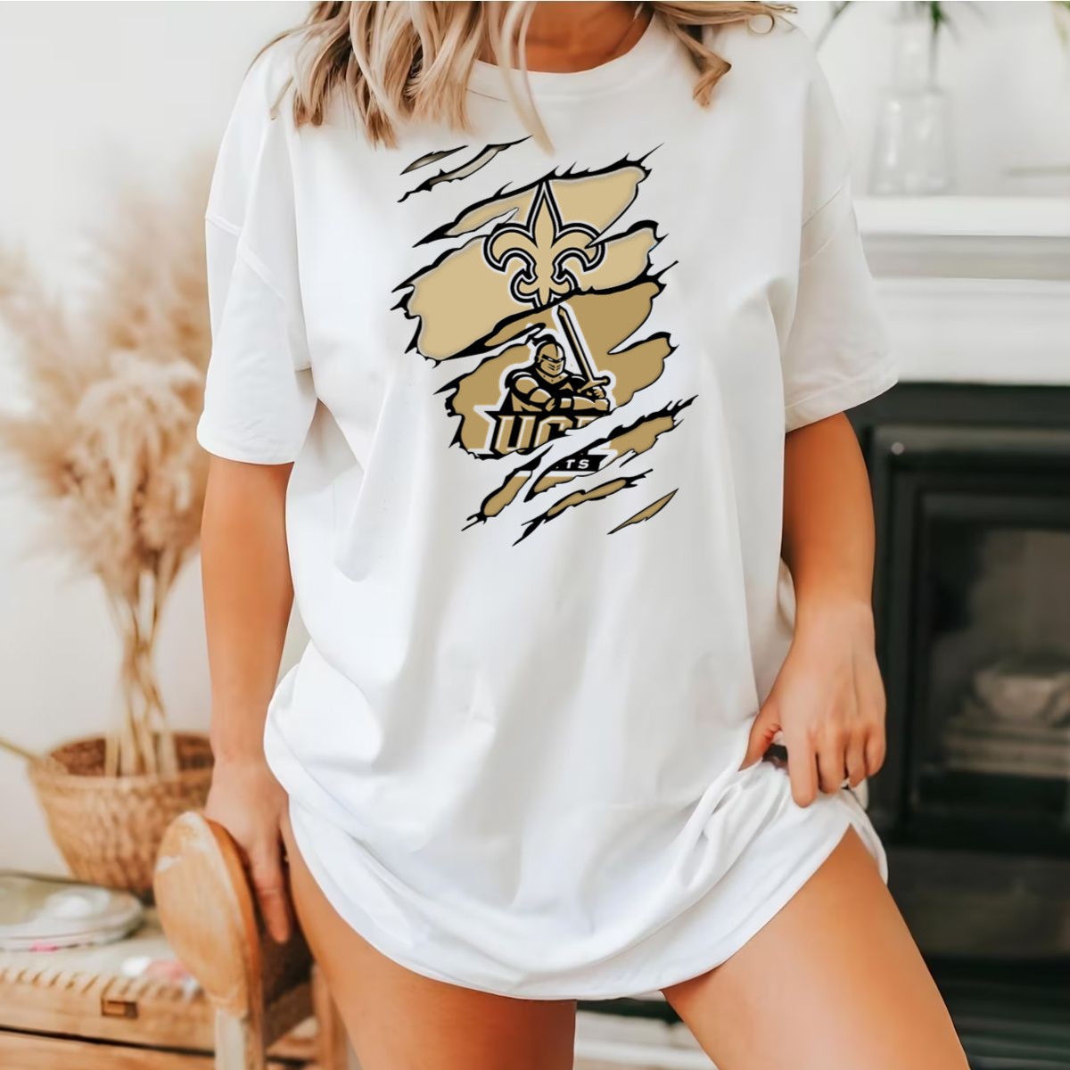 Ucf-Knights-New-Orleans-Saints-Gold-Fleur-De-Lis-Logo-Mashup-T-Shirt-1_t-shirt-4_5