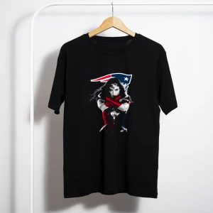 Wonder Woman New England Patriots Nfl T-Shirt