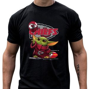 Yoda Chiefs Kansas City Football Fan Alien Jedi Force T-Shirt