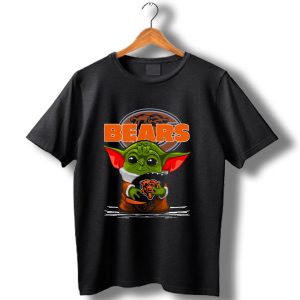 Yoda Holding Football With Chicago Bears T Shirt