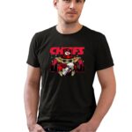 baby yoda kansas city chiefs hug super bowl 2019 2020 1 0 t shirt.jpg