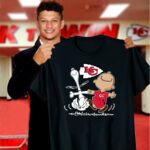 charlie brown and snoopy kansas city chiefs 3 t shirt.jpg