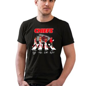 kansas city chiefs abbey road 2021 signatures 0 t shirt.jpg
